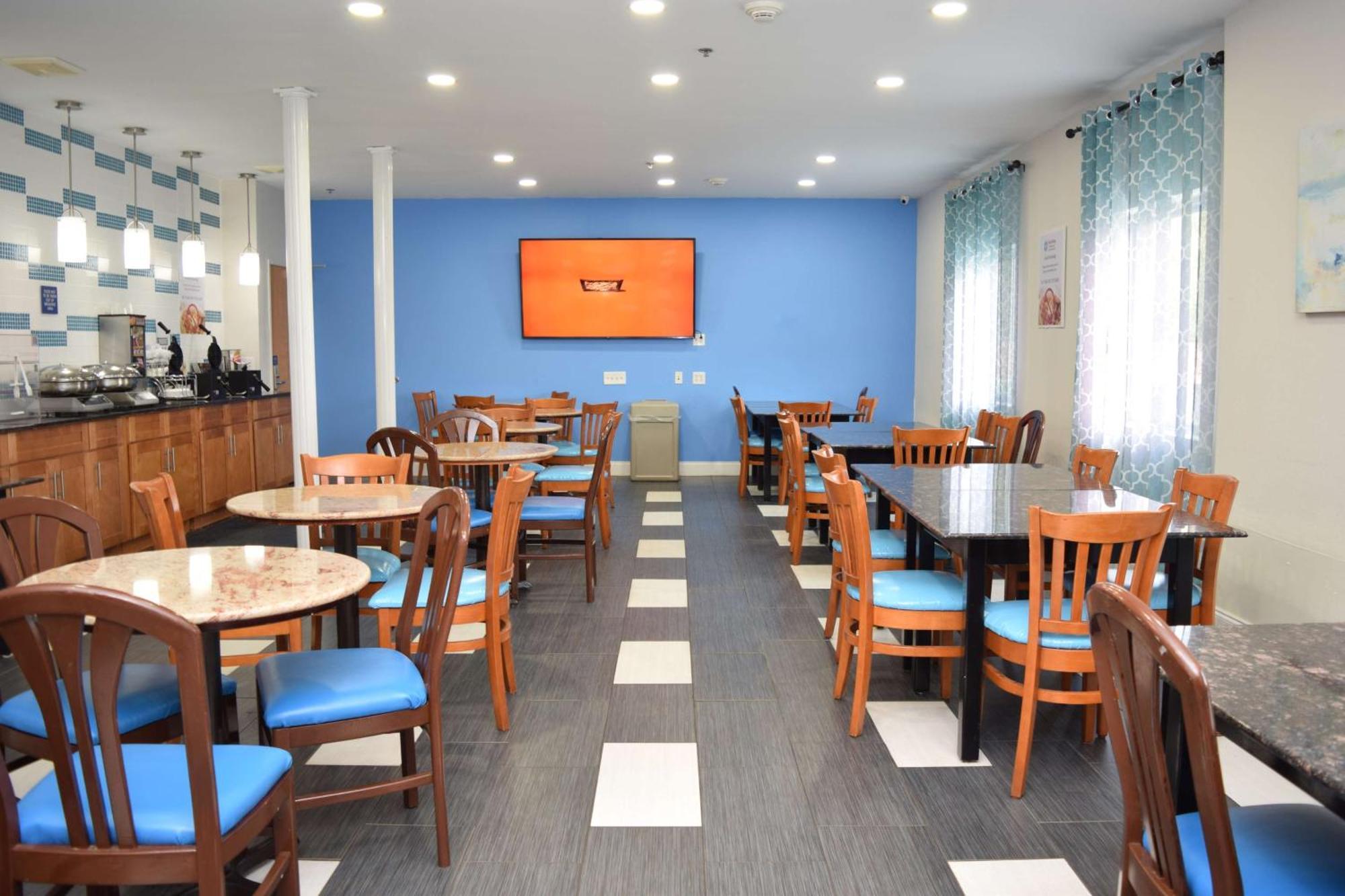 Surestay Plus Hotel By Best Western Niagara Falls East Esterno foto